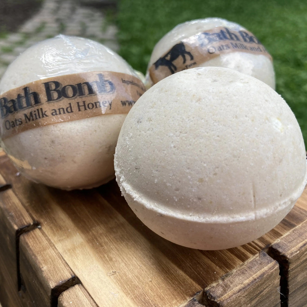 Bath Bomb - Goat Milk Bath Bomb - Oat Milk And Honey